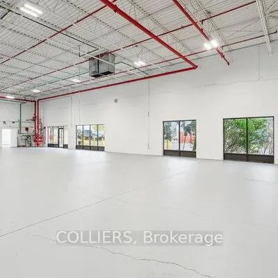 1400, Advance, 1014 - QE Queen Elizabeth, Oakville