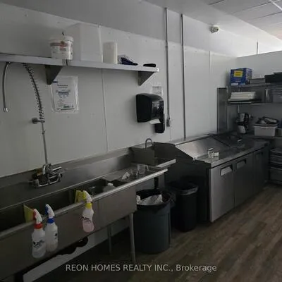 578, Kerr, 1002 - CO Central, Oakville