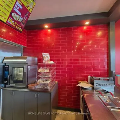 358, Speers, 1014 - QE Queen Elizabeth, Oakville