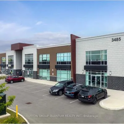 3485,&nbsp;Rebecca, 1014 - QE Queen Elizabeth, Oakville