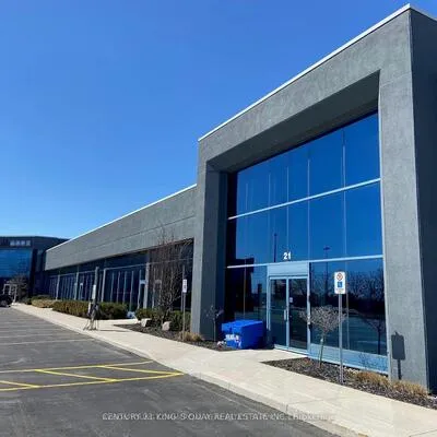 1075,&nbsp;North Service, 1014 - QE Queen Elizabeth, Oakville