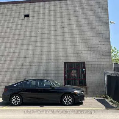 1312,&nbsp;Speers, 1014 - QE Queen Elizabeth, Oakville