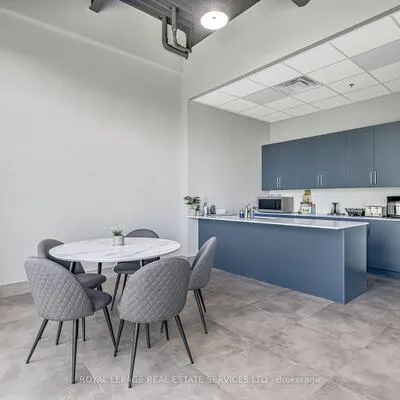 1939,&nbsp;Ironoak, 1005 - FA Falgarwood, Oakville