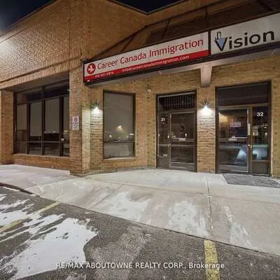 775,&nbsp;Pacific, 1014 - QE Queen Elizabeth, Oakville