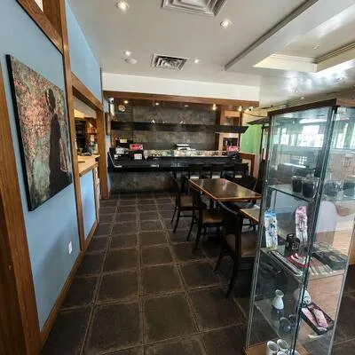 187,&nbsp;Cross, 1014 - QE Queen Elizabeth, Oakville