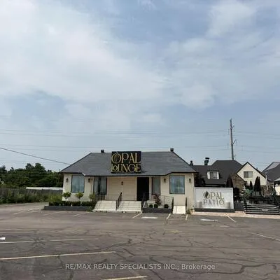 2273,&nbsp;Royal Windsor, 1014 - QE Queen Elizabeth, Oakville
