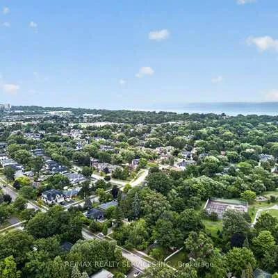 530,&nbsp;Speers, 1014 - QE Queen Elizabeth, Oakville
