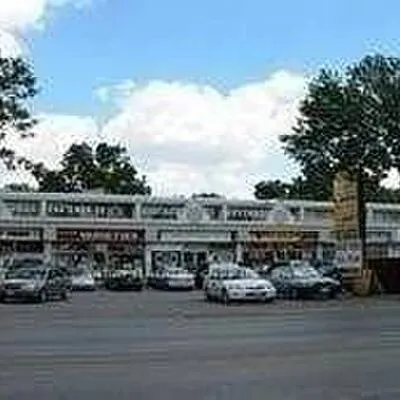 10255, Yonge, Crosby, Richmond Hill