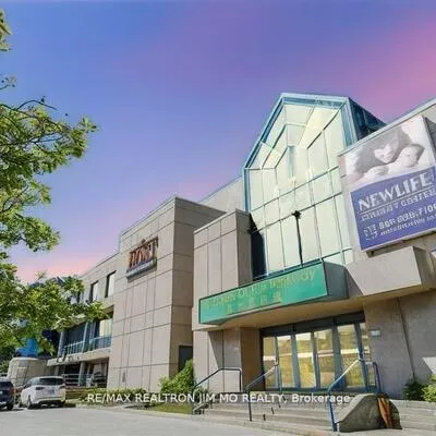 670, Highway 7, Beaver Creek Business Park, Richmond Hill