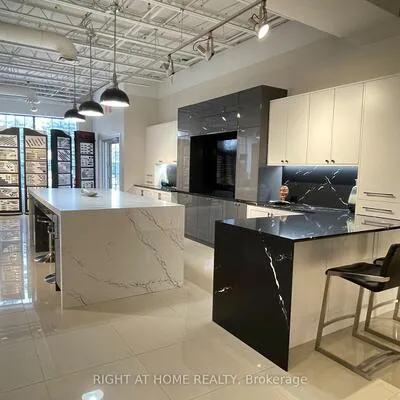 170,&nbsp;West Beaver Creek, Beaver Creek Business Park, Richmond Hill
