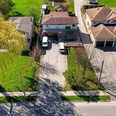 197,&nbsp;Douglas, Oak Ridges Lake Wilcox, Richmond Hill