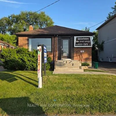 629,&nbsp;Sheppard, Clanton Park, Toronto
