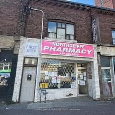 1751,&nbsp;Eglinton, Oakwood Village, Toronto
