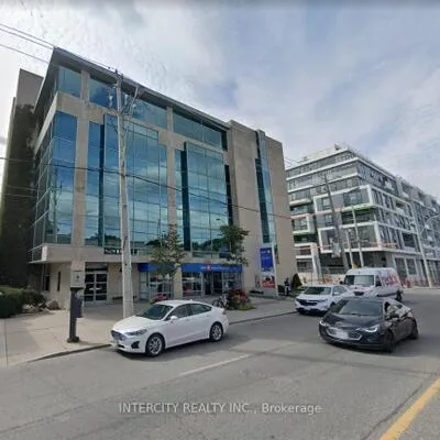 1670,&nbsp;Bayview, Mount Pleasant East, Toronto