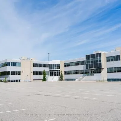 1,&nbsp;Sparks, Hillcrest Village, Toronto
