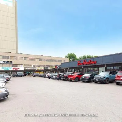 6013,&nbsp;Yonge, Newtonbrook East, Toronto
