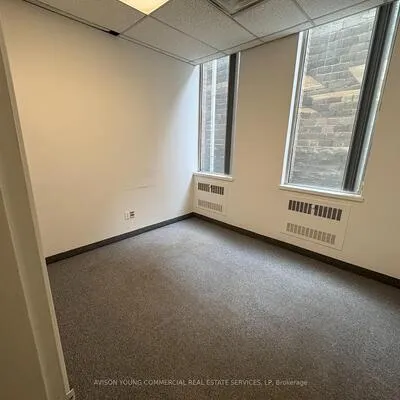55,&nbsp;Eglinton, Mount Pleasant West, Toronto
