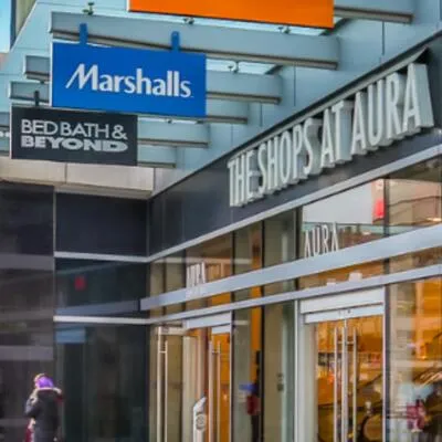 384,&nbsp;Yonge, Bay Street Corridor, Toronto