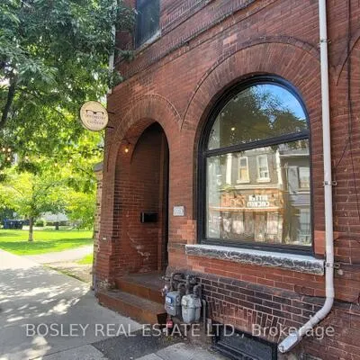 1075, Queen, Trinity-Bellwoods, Toronto