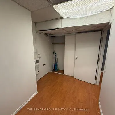 25,&nbsp;Wood, Church-Yonge Corridor, Toronto