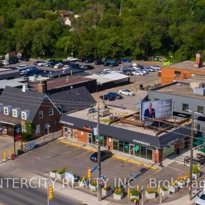 1537,&nbsp;Avenue, Bedford Park-Nortown, Toronto