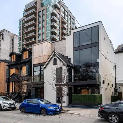 101,&nbsp;Scollard, Annex, Toronto