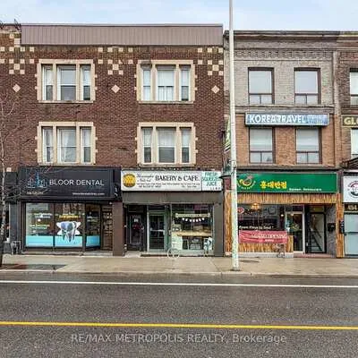 460,&nbsp;Bloor, Annex, Toronto
