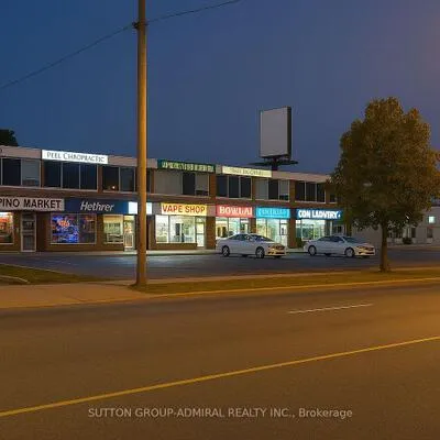 4949,&nbsp;Bathurst, Newtonbrook West, Toronto