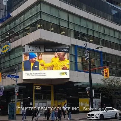 384,&nbsp;Yonge, Bay Street Corridor, Toronto