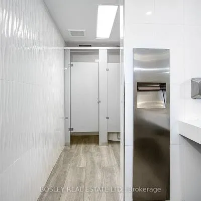 920,&nbsp;Yonge, Annex, Toronto