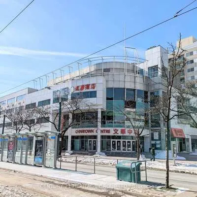 222,&nbsp;Spadina, Kensington-Chinatown, Toronto