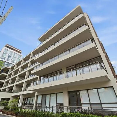 235,&nbsp;St Clair, Casa Loma, Toronto