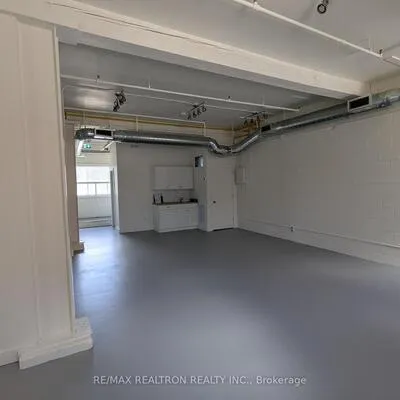 135,&nbsp;Tecumseth, Niagara, Toronto