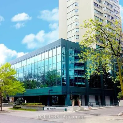 20,&nbsp;Holly, Mount Pleasant West, Toronto