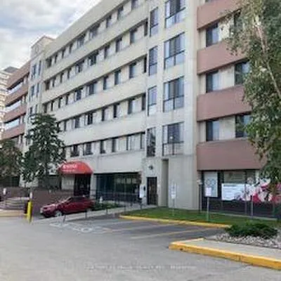 10,&nbsp;Gateway, Thorncliffe Park, Toronto