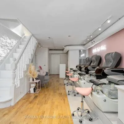 617,&nbsp;King, Waterfront Communities C1, Toronto