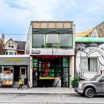 1415,&nbsp;Dundas, Little Portugal, Toronto