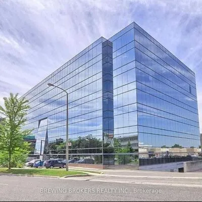 18,&nbsp;Wynford, Banbury-Don Mills, Toronto