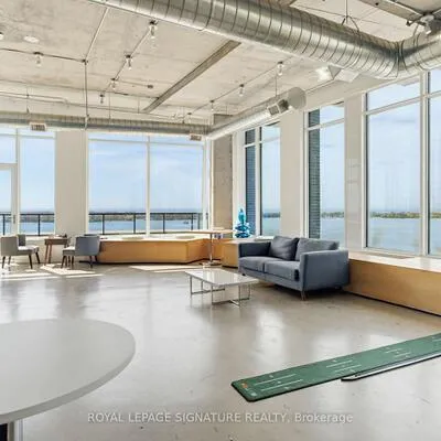 130,&nbsp;Queens, Waterfront Communities C8, Toronto