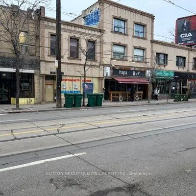 604,&nbsp;College, Palmerston-Little Italy, Toronto