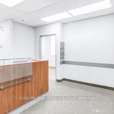 2330,&nbsp;Kennedy, Tam O'Shanter-Sullivan, Toronto