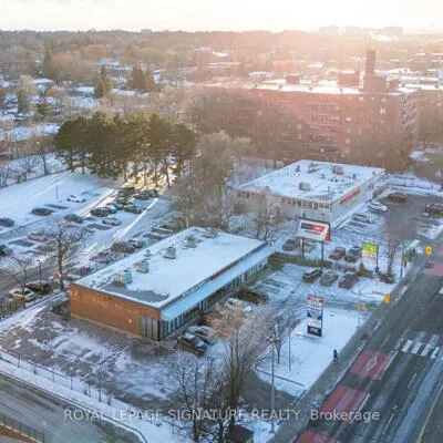 3155,&nbsp;Eglinton, Scarborough Village, Toronto
