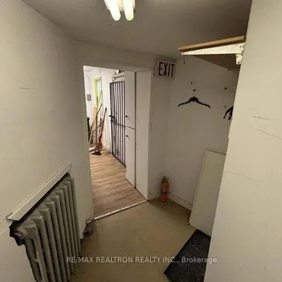 575,&nbsp;Danforth, North Riverdale, Toronto