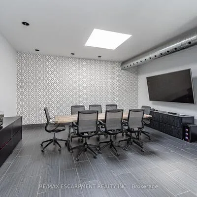 33,&nbsp;Villiers, South Riverdale, Toronto