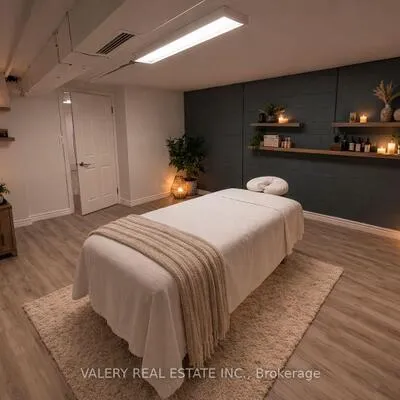 936,&nbsp;Pape, Broadview North, Toronto