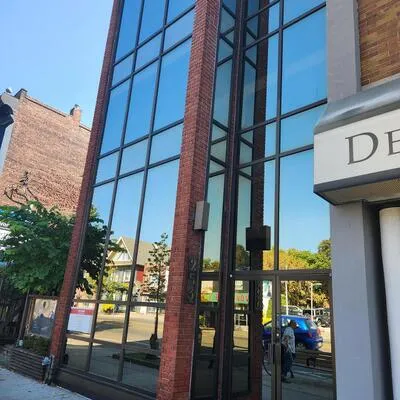 253,&nbsp;Danforth, North Riverdale, Toronto