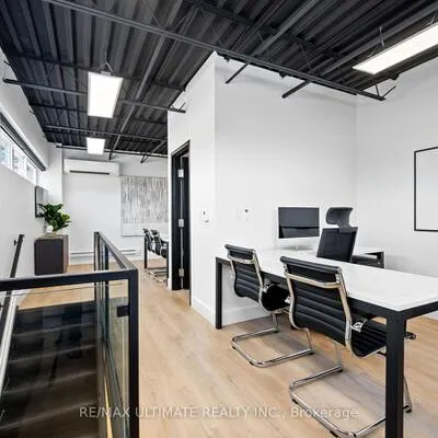 74,&nbsp;Hymus, Clairlea-Birchmount, Toronto