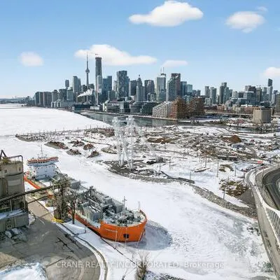 31F,&nbsp;Polson, South Riverdale, Toronto