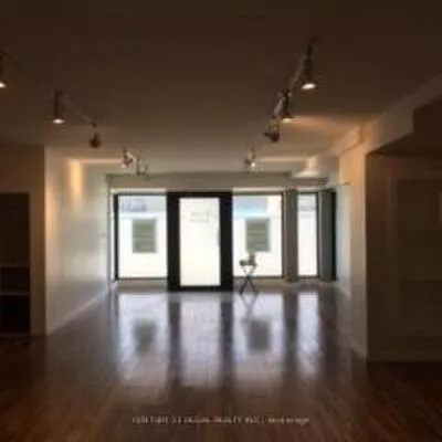 236, Christie, Dovercourt-Wallace Emerson-Junction, Toronto