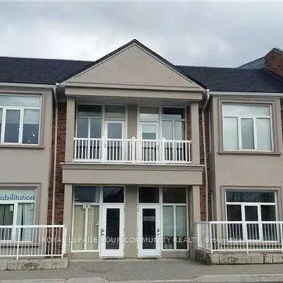 951,&nbsp;Wilson, Downsview-Roding-CFB, Toronto